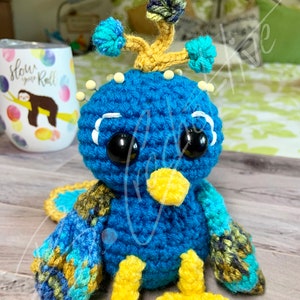Pacey the Peacock Pin Cushion (Crochet PATTERN PDF ONLY)