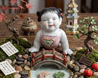 Vintage Chinese Porcelain Crawling Baby Girl Figurine Pink Bib Gold Trim 5.5"
