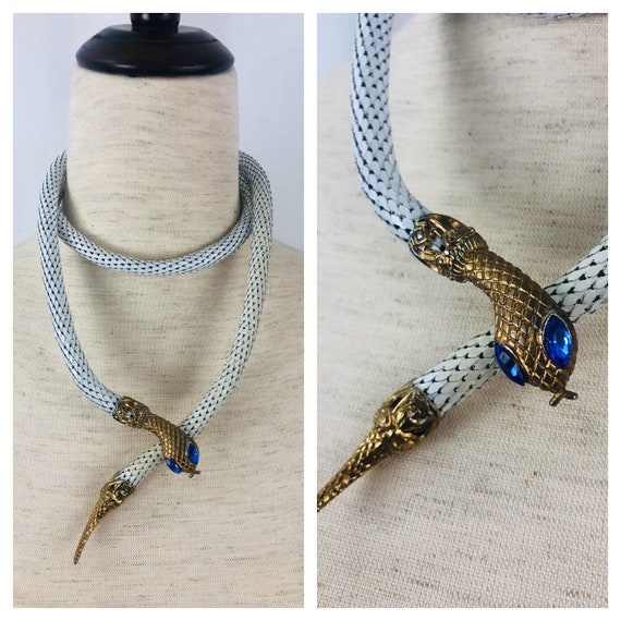 80s White Mesh Snake Necklace | 80s Lariat Necklac