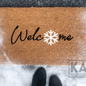  WHOMEAF Christmas Black Tree Doormat Winter Cold Forest  Snowflake Xmas Door Mats Entrance Low Profile Front Mat Christmas Rugs Non  Slip Floor Mat in/Outdoor for Home Patio Decor (17x29 in) 