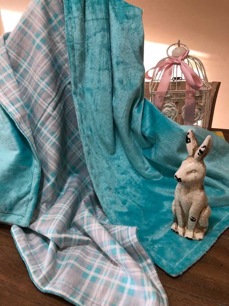 Light Blue /& Gray Plaid Baby Minky Blanket