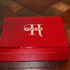 Cigar Humidor, personalized Rosewood. Cigar box, personalized Humidor box, wood humidor, cigar lover gift, wedding gift, groomsman gift