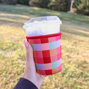 Colorful Checked Plaid Drink Sleeve // Iced Coffee Cozy