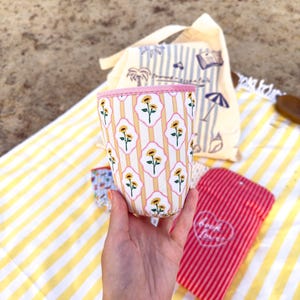 Funda para bebida con diseño de rayas de girasol // Funda para café helado // Funda para vaso de bebida // Funda para bebida