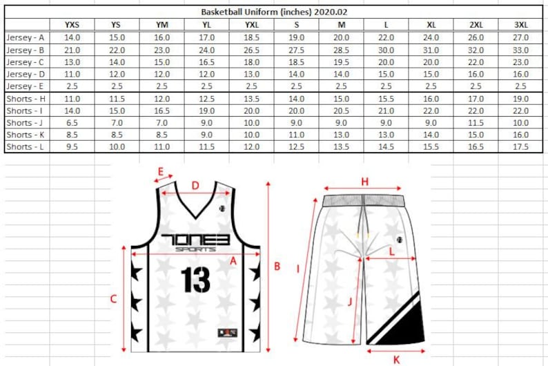 Puede incluir: Uniforme de baloncesto blanco con ribetes negros y un patr&oacute;n de estrellas. La camiseta tiene el texto "7ONE3 SPORTS" y el n&uacute;mero "13" impreso en la parte delantera. Los pantalones cortos tienen una raya negra en el lateral. Se incluye una tabla de tallas con medidas en pulgadas.