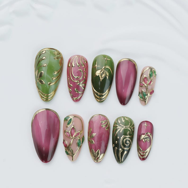 Hand-Painted Press On Nails: Custom Faux Acrylic Gel Nails。gift for her image 5