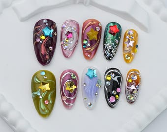 Uñas postizas con estrellas brillantes | Uñas con piedras preciosas de colores / Set de uñas de lujo hecho a mano / Uñas para fiestas
