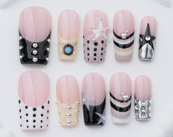 Set de uñas postizas en tonos pastel / Diseño de uñas con estrellas y diamantes de imitación / Uñas postizas cortas hechas a mano para mujer
