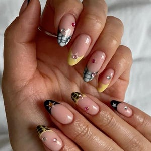 Hand Drawn Press On Nails: Custom Gel Faux Acrylic Nails