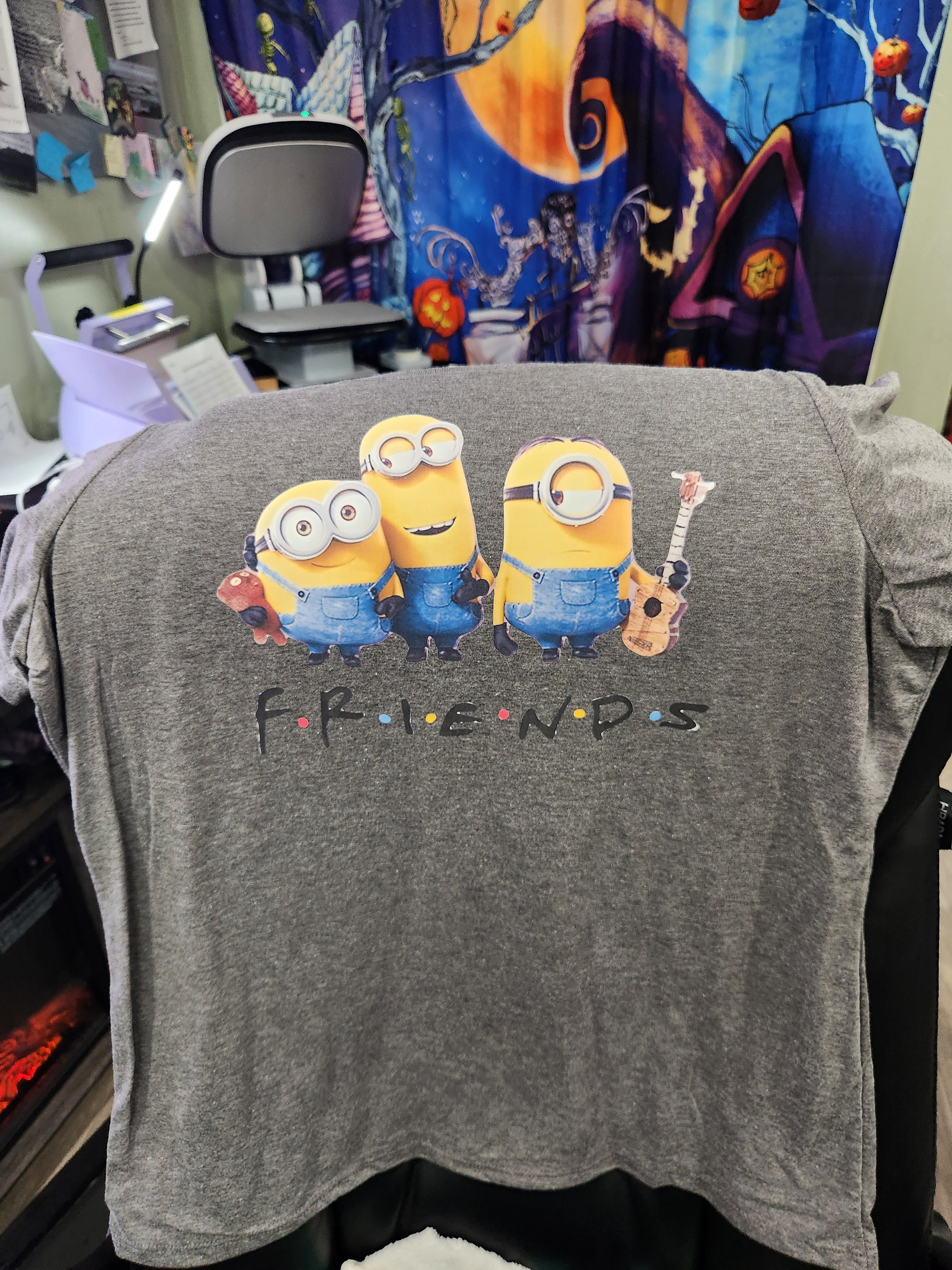 Minion - T Shirt Etsy