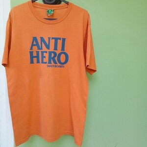 Vintage 90&#39;s ANTI HERO SKATEBOARD T-Shirt