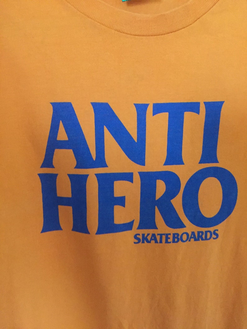 Vintage 90s skateboard shirt image 2