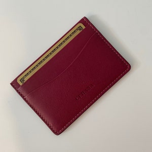 Soporte de tarjeta de cuero, estuche de tarjeta personalizado, estuche de tarjeta elegante, titular de tarjeta minimalista, billetera de tarjeta delgada