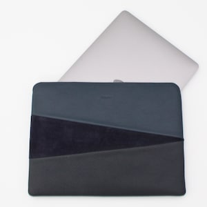 Macbook Air Sleeve // Leather Macbook Sleeve // Pro 13 Sleeve // MacBook Pro 13 case + Pencil holder / Macbook Air Case