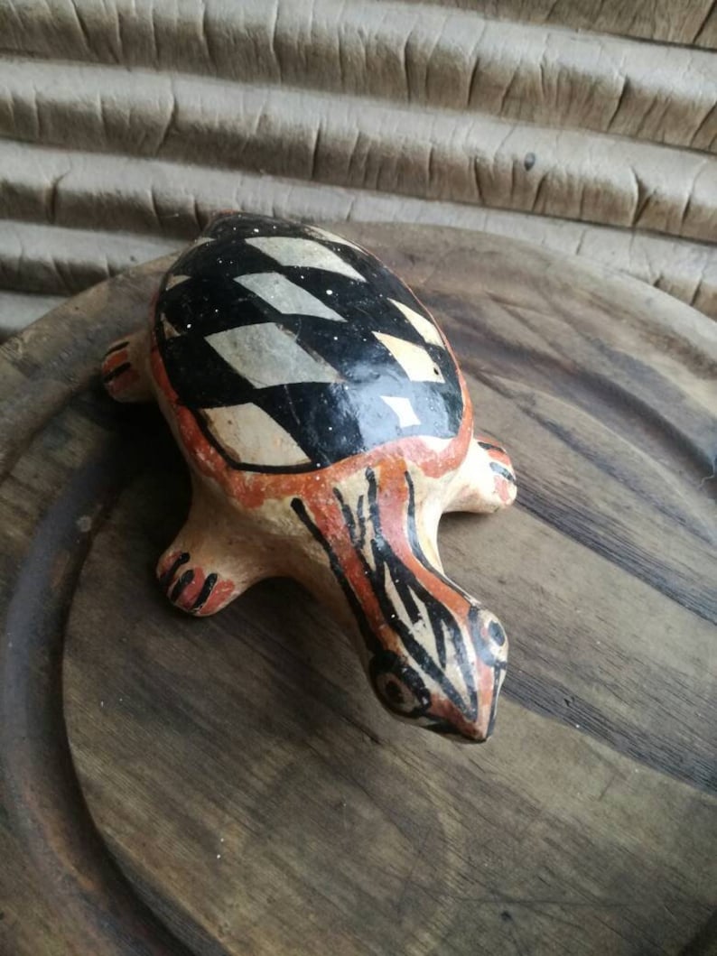 Earthenware Hand crafted CLAY Berber pottery Turtle or tortoise Polychrome antique NORTH AFRICAN ceramic Kablye hand made figure