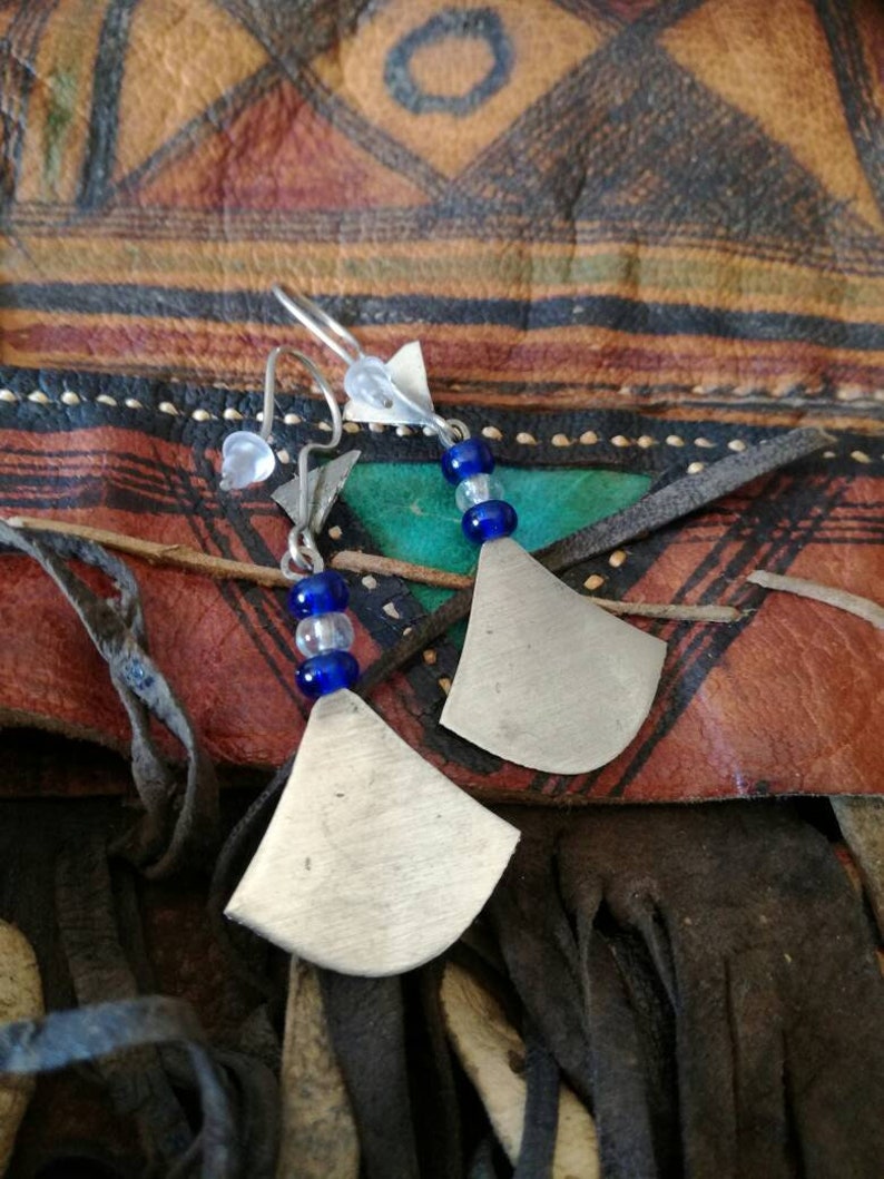 earrings hand made in North Africa Berber Touareg bijoux Silver TUAREG EARRINGS from the Sahara desert with engraved Tchat Tchat/'s