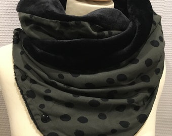 Neckband / snood / women's scarf