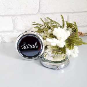 Personalised Compact Mirror~Compact Mirror Bridesmaid~Gift for Her~Wedding Maid of Honour Gift~Birthday Gift~Party Favour~Gifts Under 10