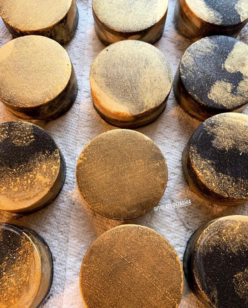 Oreo Pops/ Dipped Oreos image 4