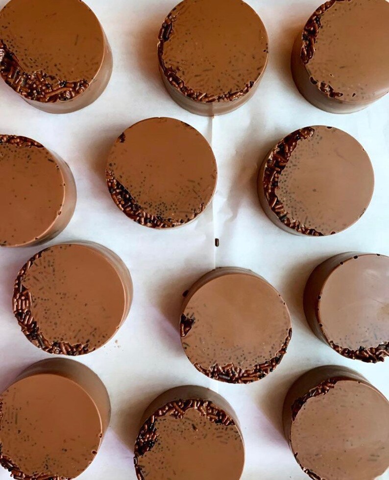 Oreo Pops/ Dipped Oreos image 7