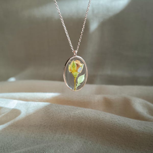 Lala Yellow Rose Accessory