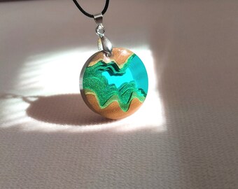 Collar con diseño de isla topográfica: colgante de arrecife de resina, joyería costera.