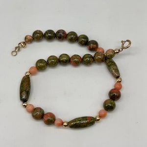Vintage 14K Yellow Gold Unakite and Angel Skin Coral Beaded Bracelet