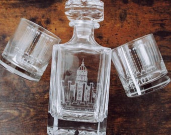 Set di decanter inciso dell'Università del Missouri