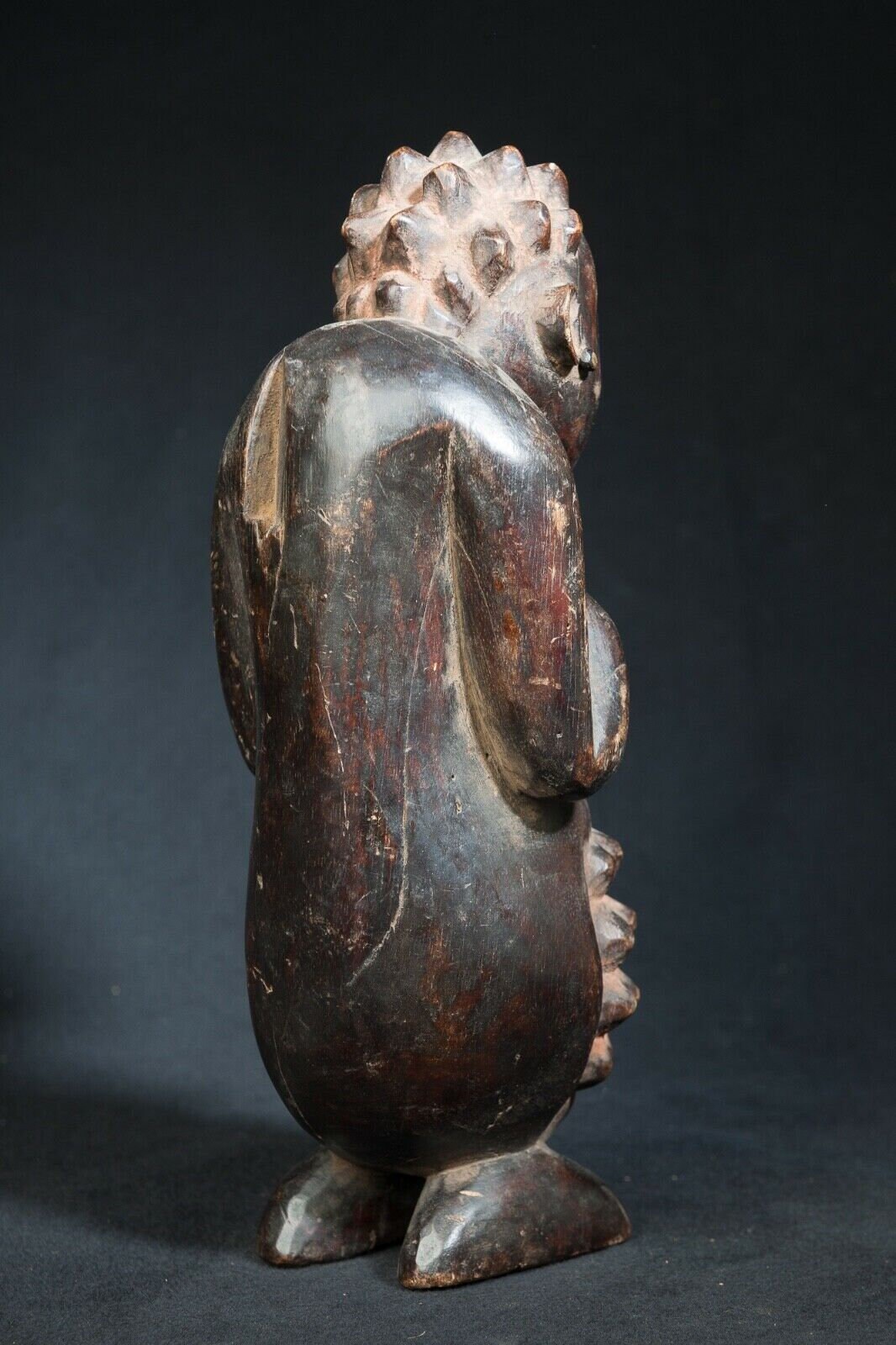 Bulu Female Spirit Figure Prairies du Cameroun.