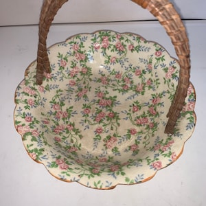 Vintage 1950s Scalloped Edge Pink Roses Bowl Trinket Dish with Wicker Handle Made in Japan