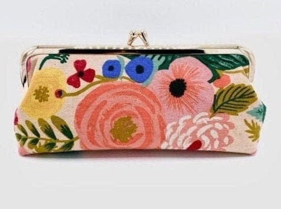 kiss lock clasp wallet