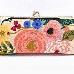 Sunsunriseuhugu Magenta Cute Candy Silicone Key Coin Tray Change Wallet Purse Bag Pouch Case