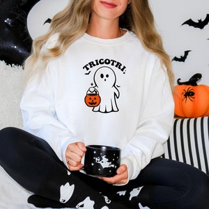 Tricotri Ghost Halloween Crewneck Sweatshirt, Funny Sweaters, Ghost Sweaters, Halloween Sweaters, Spooky Sweaters, Spanish Halloween Sweater