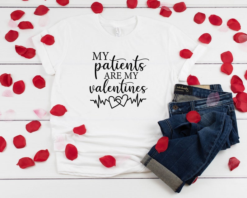 Mes patients sont mon t-shirt de la Saint-Valentin, la chemise de la Saint-Valentin, la chemise du cœur, la chemise du jour V, la chemise de la Saint-Valentin, la chemise de linfirmière, la chemise du médecin image 5