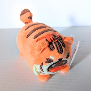 Tora the Angy Tiger Boi Keychain Plush Cute Year of the Tiger Plushie Kawaii Gift image 3