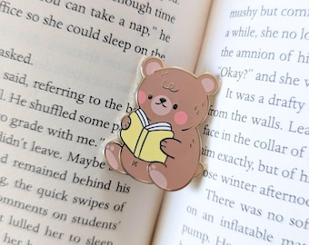 Book Bear - Bookworms and Book Lovers Gift - Brown Bear Reading Enamel Pin