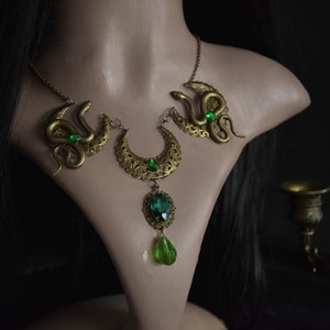 Emerald Gothic Snake Necklace, Medusa Pendant, Crystal Victorian Choker