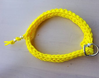 Comfort Dog Collar!  Made of paracord and comes in many colors!