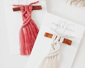 Difusor de coche de macramé hecho a mano / Colgante de cuerda de algodón estilo boho para espejo retrovisor / Pequeño regalo