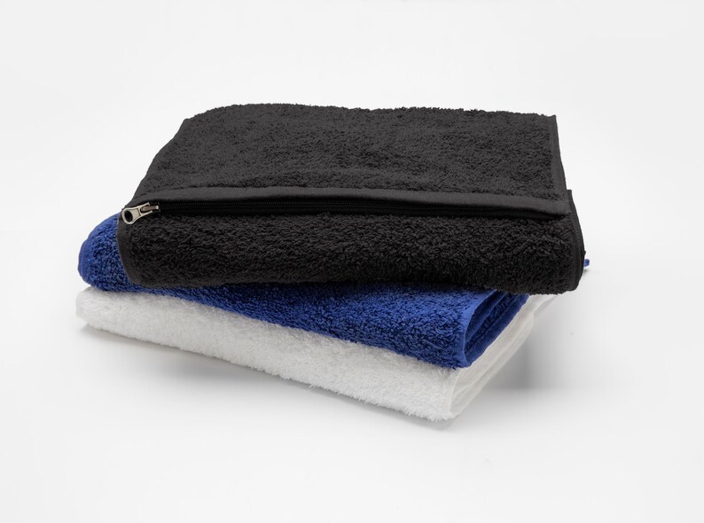 Gym Towel with Zip Pocket Personalised in Embroidery Etsy