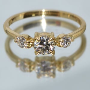 Gold engagement ring with natural diamonds/18K Gold Ring Natural diamonds/Bridal Jewellery-Engagement 18K Yellow Gold ring/Wedding Gift