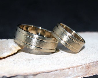 Minimalist wedding bands - solid gold wedding bands - white gold wedding band - His and Hers Wedding Bands- Set his and her bands