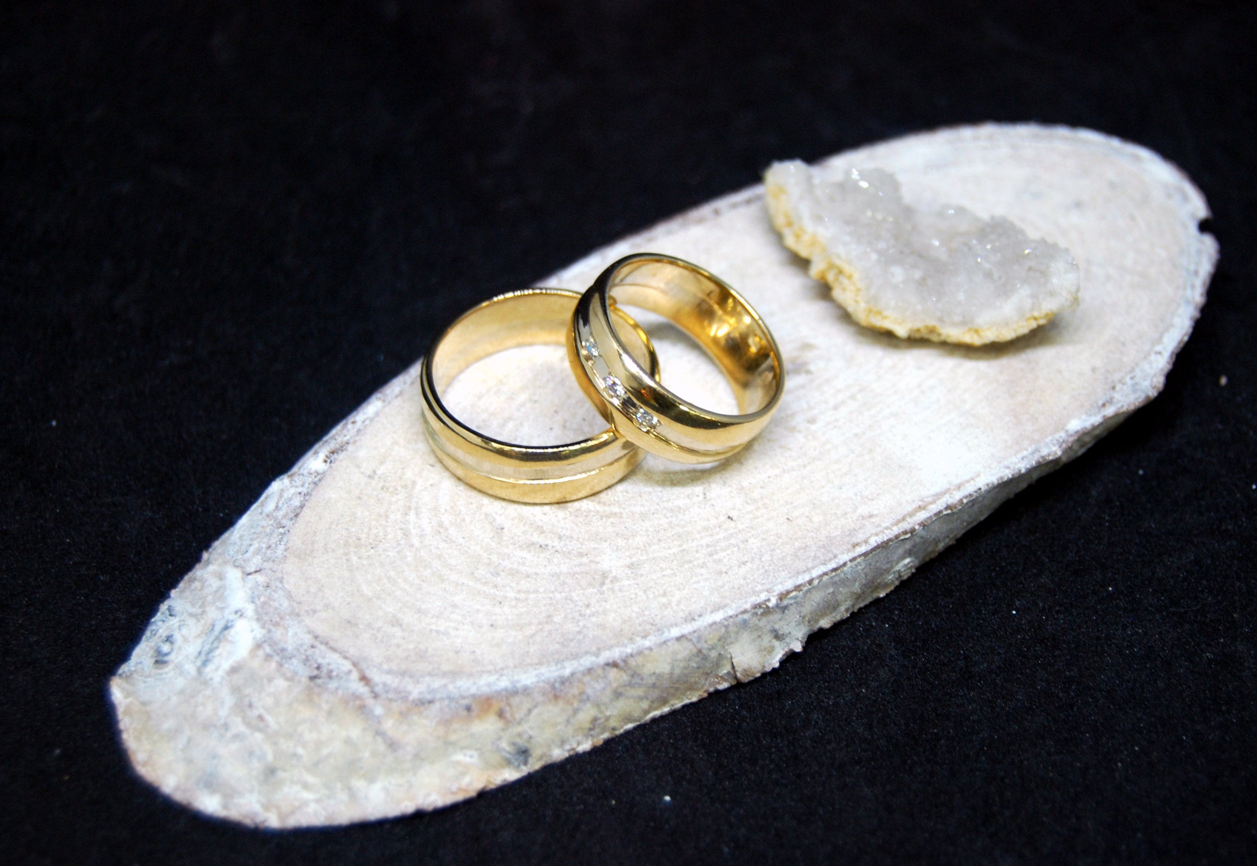 Wedding Ring Set 1418K White and Yellow Gold Set With Fine Diamonds ...