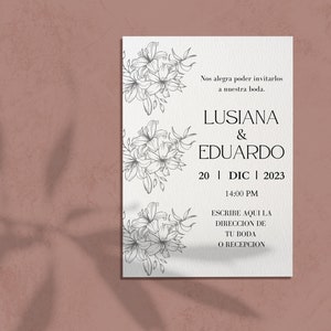 Simple and elegant wedding invitation, easy to edit to your liking