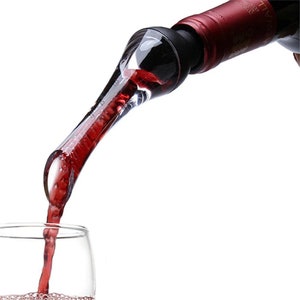Red and Gold Vacuum Wine Stopper, Wine Aerator and Wine Pourer | Wine Gifts | Everyday Gift Set | Holiday Gifts