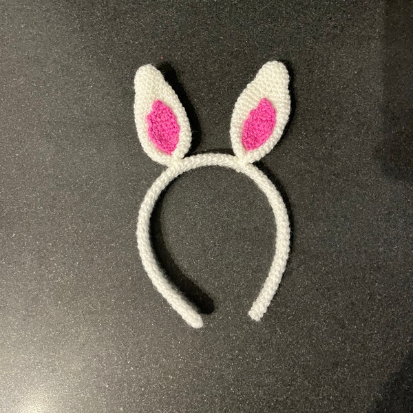 Simple Crochet Bunny Ears Headband Pattern