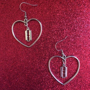 Gothic Kawaii Aesthetic Jewelry White Heart Pentagram Earrings