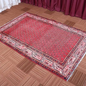 Vintage Hand Knotted Wool Persian Rug - 4.3&#39; x 6.6&#39;