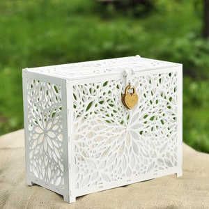 Wedding card box with lock