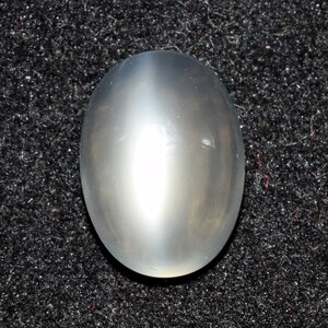 Natural Moonstone Precisely Cut AAA Quality Moonstone For Beautiful Jewelry Making 10.8X7.8 mm 3.75 Carat M-116